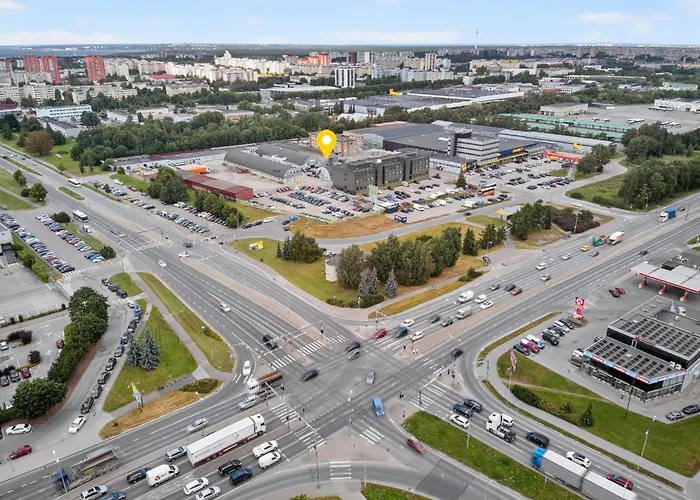 Angaar - Airport Hostal